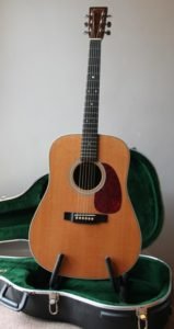 gitar akustik bagus