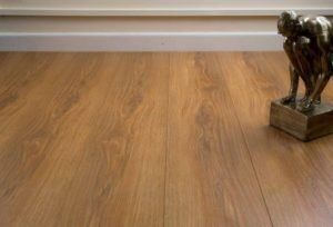 lantai laminate