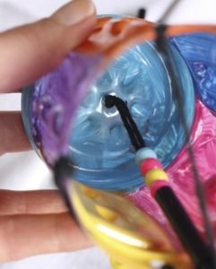 membuat hiasan botol plastik mudah