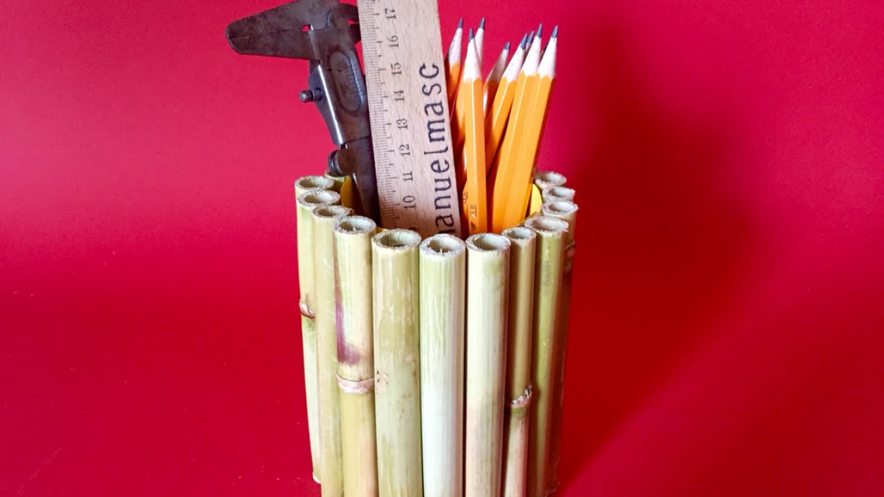 Cara Membuat Anyaman  Tempat  Pensil  Dari  Bambu  Sebuah Tempat 